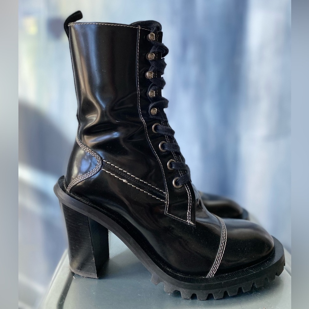 Acne Studios Black Leather Heeled Combat Boots Lug Sole Zip Made in Italy EU 39 - Picture 4 of 15